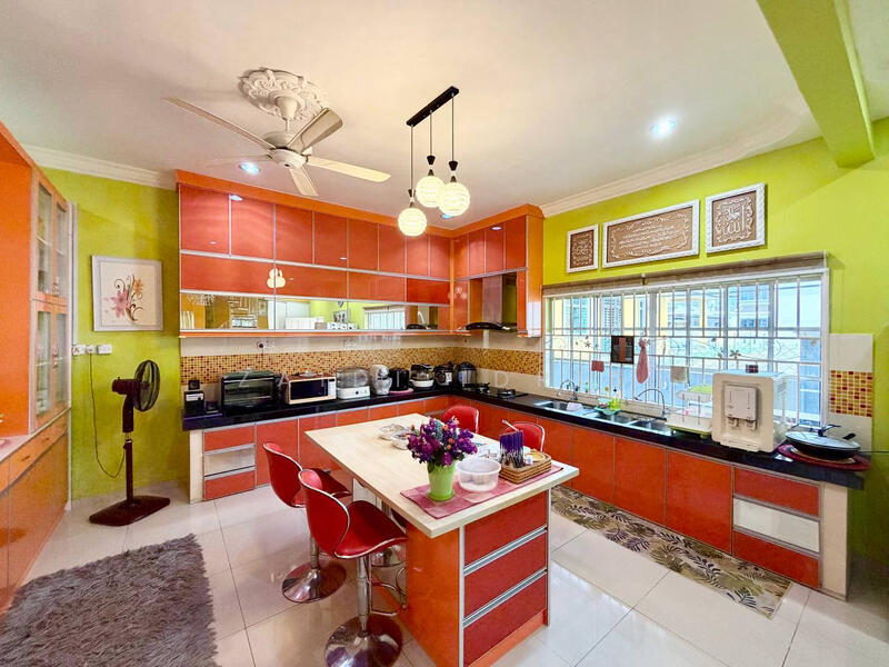 Taman Tuanku Jaafar untuk Untuk Dijual - RM 620,000, Feb 2026 - Kitchen - PropertyGuru.com.my