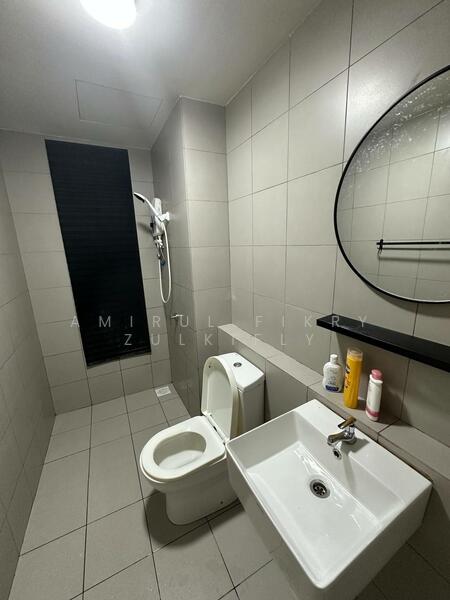 Lakefront Homes untuk Untuk Disewa - RM 1,500 /bulan, Mac 2026 - Bathroom - PropertyGuru.com.my