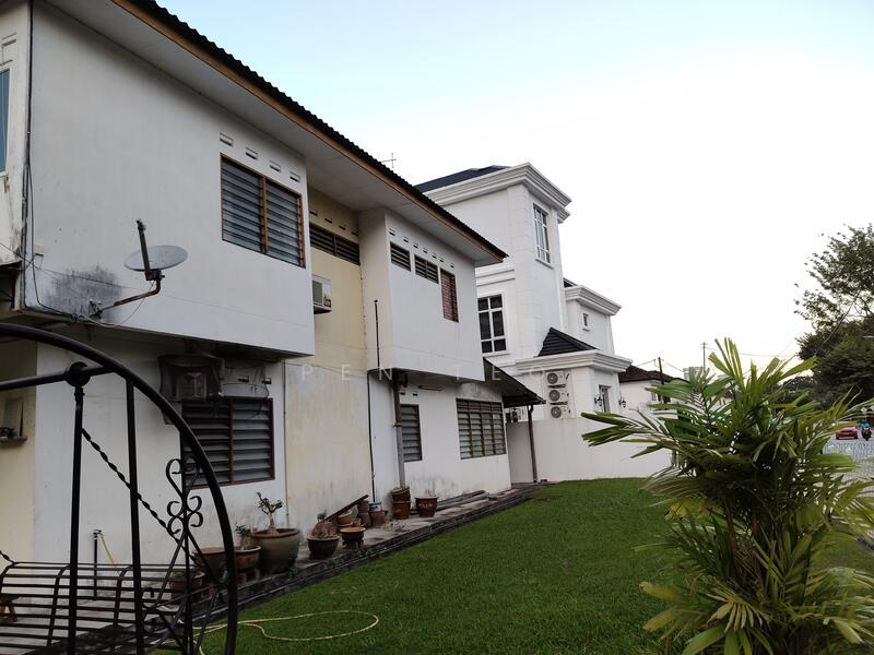 Rumah Banglo untuk Dijual di Taman Sungai Ara (Sungai Ara) - Pen Teo - Street View  - PropertyGuru.com.my