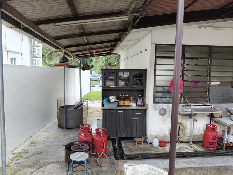 Rumah Banglo untuk Dijual di Taman Sungai Ara (Sungai Ara) - Pen Teo - Street View  - PropertyGuru.com.my