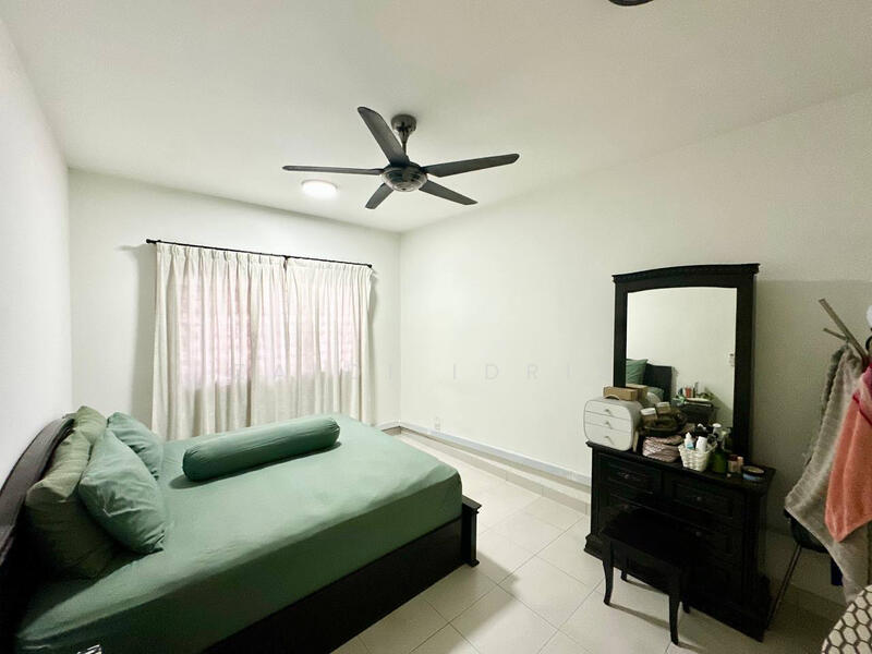 Apartment for Sale at Seri Mutiara - Zaidi Idris - Bedroom - PropertyGuru.com.my