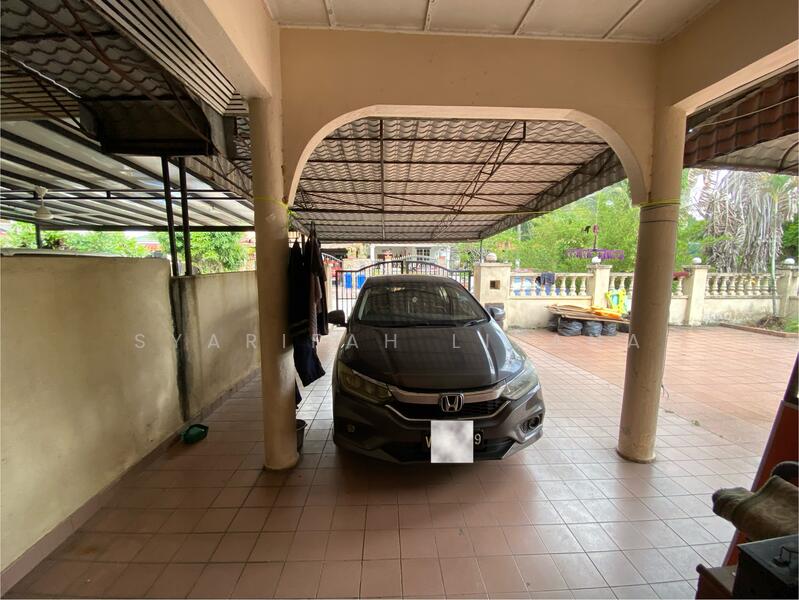 2-storey Terraced House for Sale in Seksyen 27 (Shah Alam) - Syarifah Lizana - Exterior - PropertyGuru.com.my