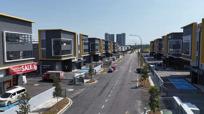 Semi-D Factory for Sale in Nilai (Negeri Sembilan) - Rylan Chen - Exterior - PropertyGuru.com.my