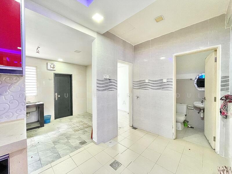 2-storey Terraced House for Sale in Bandar Country Homes (Rawang) - Saiful Bahri Abdul Manan - Kitchen - PropertyGuru.com.my