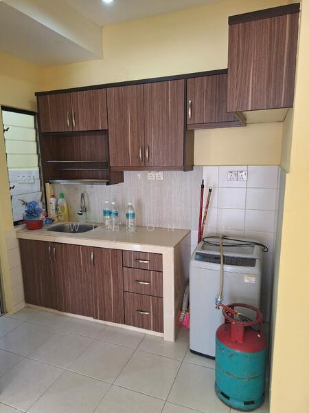 Serviced Residence @ Pelangi Damansara Sentral untuk Untuk Disewa - RM 1,299 /bulan, Mac 2026 - Kitchen - PropertyGuru.com.my