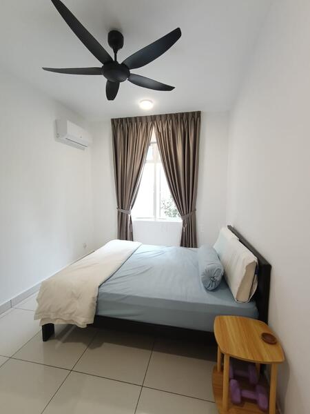 Condominium for Rent at Paraiso Residence @ The Earth - Kiwi Nyew - Bedroom - PropertyGuru.com.my