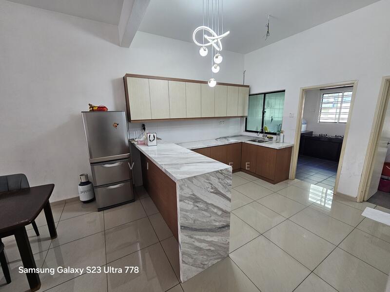 Rumah Teres untuk Dijual di Taman Muzaffar Heights (Bukit Katil) - Vito Lee - Kitchen - PropertyGuru.com.my