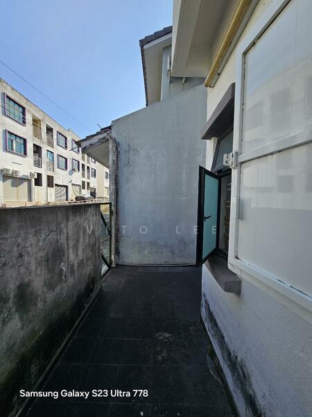 Rumah Teres untuk Dijual di Taman Muzaffar Heights (Bukit Katil) - Vito Lee - Exterior - PropertyGuru.com.my