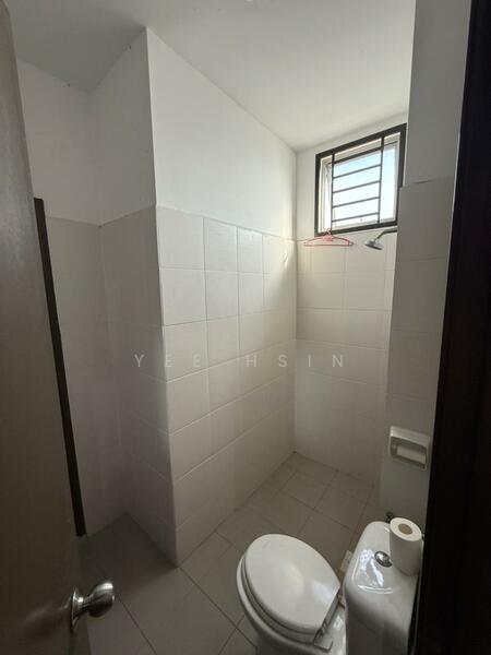 Maya Height Seri Alam untuk Untuk Disewa - RM 2,100 /bulan, Feb 2026 - Bathroom - PropertyGuru.com.my