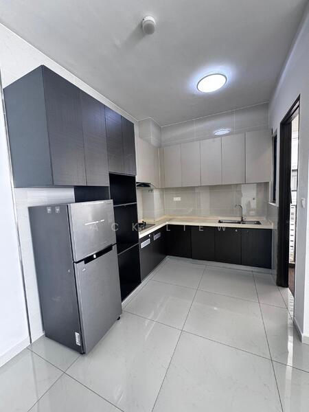 Condominium for Rent at Kings Bay @ Country Garden Danga Bay - Jack Liew - Kitchen - PropertyGuru.com.my