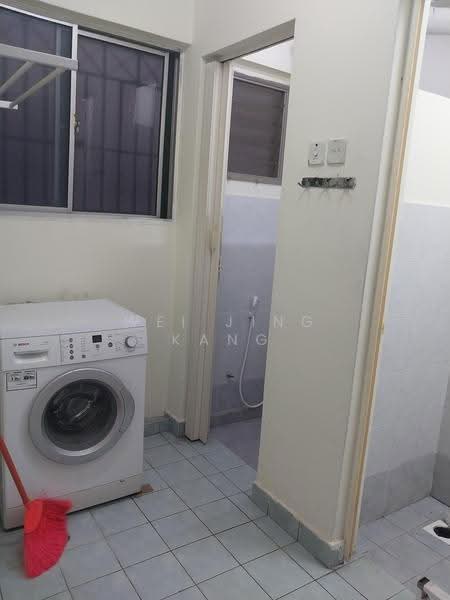 Pangsapuri untuk Dijual di Arena Green - Wei Jing Kang - Bathroom - PropertyGuru.com.my