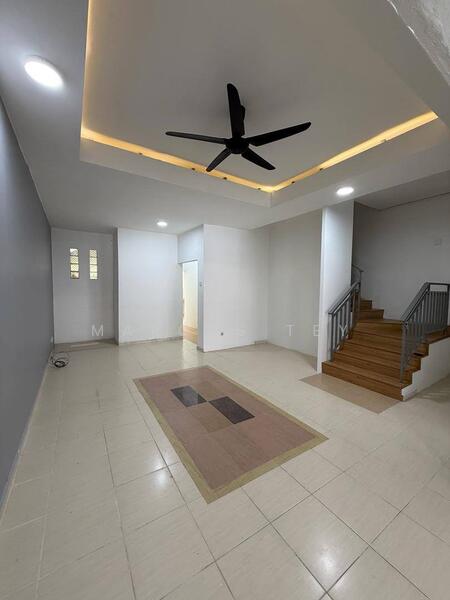 Rumah Teres 2 Tingkat untuk Dijual di Bandar Bistari Perdana (Pasir Gudang) - Marcus Tey - Living Room - PropertyGuru.com.my