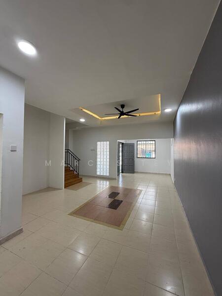 Rumah Teres 2 Tingkat untuk Dijual di Bandar Bistari Perdana (Pasir Gudang) - Marcus Tey - Living Room - PropertyGuru.com.my