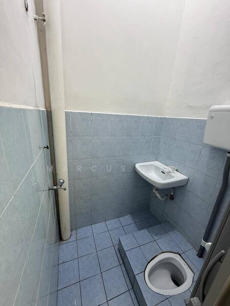 Rumah Teres 2 Tingkat untuk Dijual di Bandar Bistari Perdana (Pasir Gudang) - Marcus Tey - Bathroom - PropertyGuru.com.my