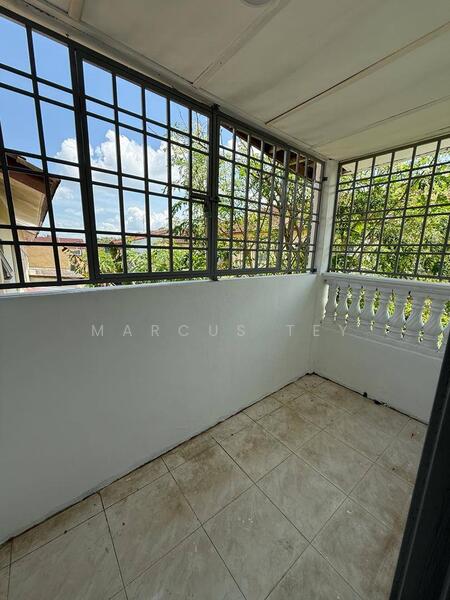 Rumah Teres 2 Tingkat untuk Dijual di Bandar Bistari Perdana (Pasir Gudang) - Marcus Tey - Balcony - PropertyGuru.com.my