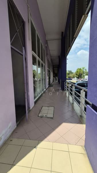 Kedai / Pejabat untuk Dijual di Seksyen 7 (Shah Alam) - Irwan Yusoff - Exterior - PropertyGuru.com.my