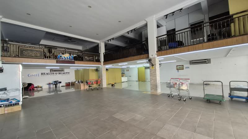 Kedai / Pejabat untuk Dijual di Seksyen 7 (Shah Alam) - Irwan Yusoff - Interior - PropertyGuru.com.my