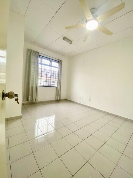 BANDAR ALAM MASAI untuk Untuk Dijual - RM 695,000, Feb 2026 - Interior - PropertyGuru.com.my