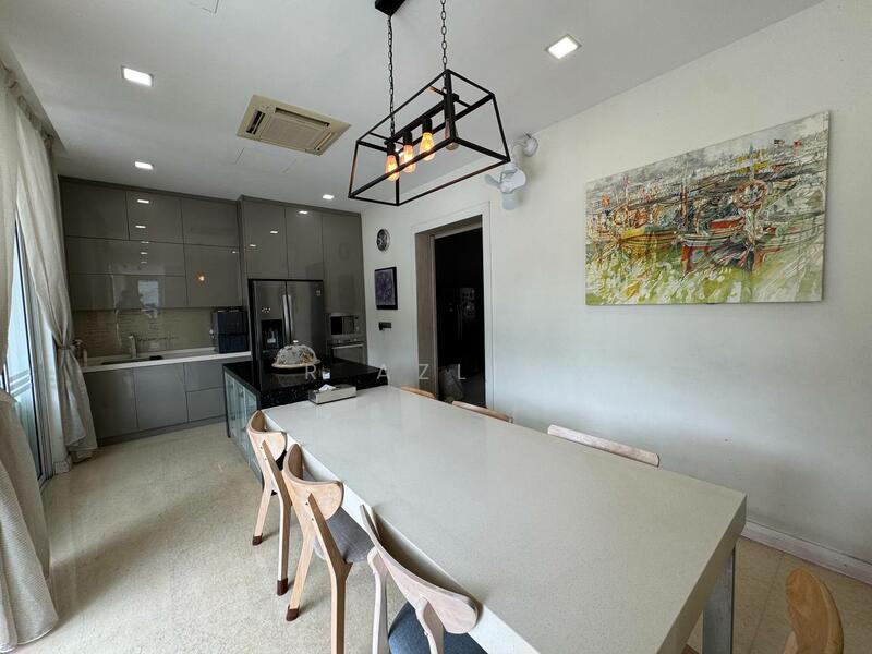 Kayangan Heights untuk Untuk Dijual - RM 4,900,000, Feb 2026 - Kitchen - PropertyGuru.com.my