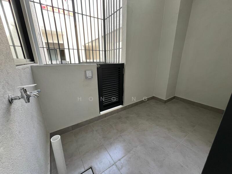 Condominium for Rent at Arinna - Hong Ng - Balcony - PropertyGuru.com.my