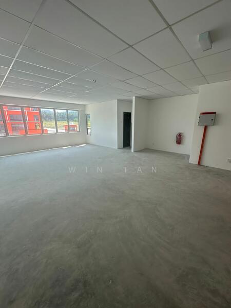 Factory for Rent in Kulai (Johor) - Win Tan - Interior - PropertyGuru.com.my
