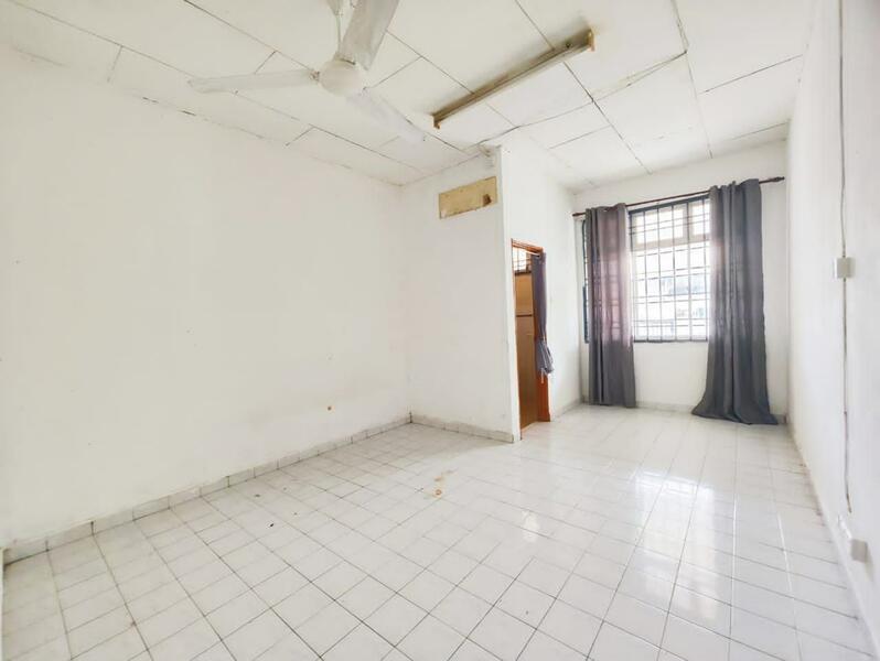 Rumah Berkembar untuk Dijual di Taman Megah Ria (Masai) - Fu Guan - Interior - PropertyGuru.com.my