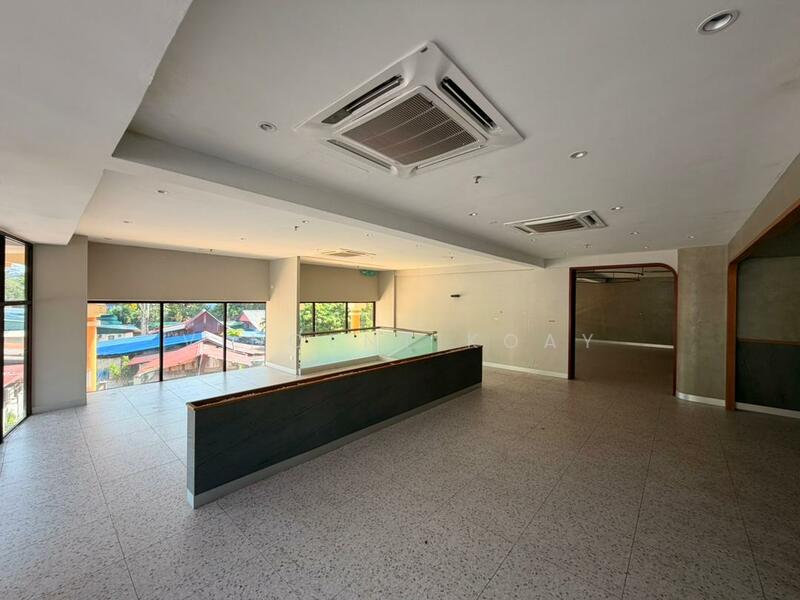 2 Link Shoplots with 2 Storey @ Batu Ferringhi untuk Untuk Disewa - RM 14,000 /bulan, Apr 2026 - Interior - PropertyGuru.com.my