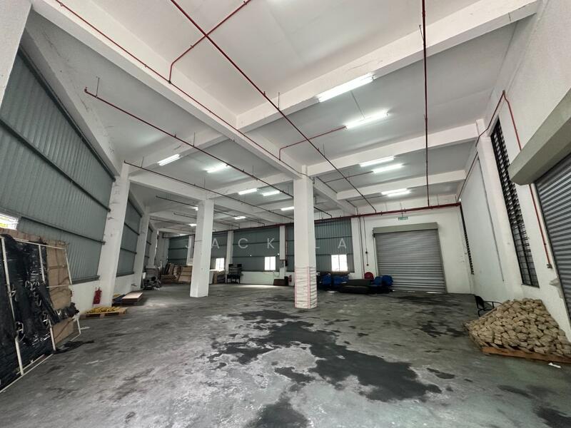 Warehouse for Rent in Seksyen 16 (Shah Alam) - Jack Lai - Interior - PropertyGuru.com.my