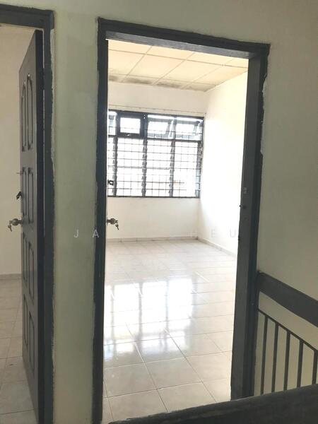 2-storey Terraced House for Sale in Taman Desa Cemerlang (Ulu Tiram) - Jack Cheu - Interior - PropertyGuru.com.my