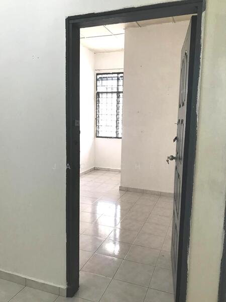 2-storey Terraced House for Sale in Taman Desa Cemerlang (Ulu Tiram) - Jack Cheu - Interior - PropertyGuru.com.my