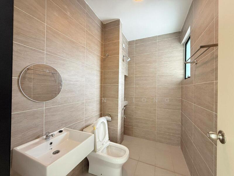 Mutiara Maju Mutiara Rini untuk Untuk Disewa - RM 2,800 /bulan, Feb 2026 - Bathroom - PropertyGuru.com.my