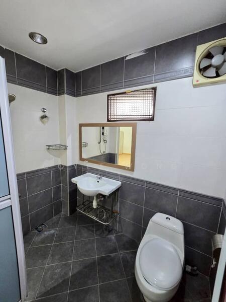 2-storey Terraced House for Sale in Bandar Menjalara (Kuala Lumpur) - Coyee Wong - Bathroom - PropertyGuru.com.my