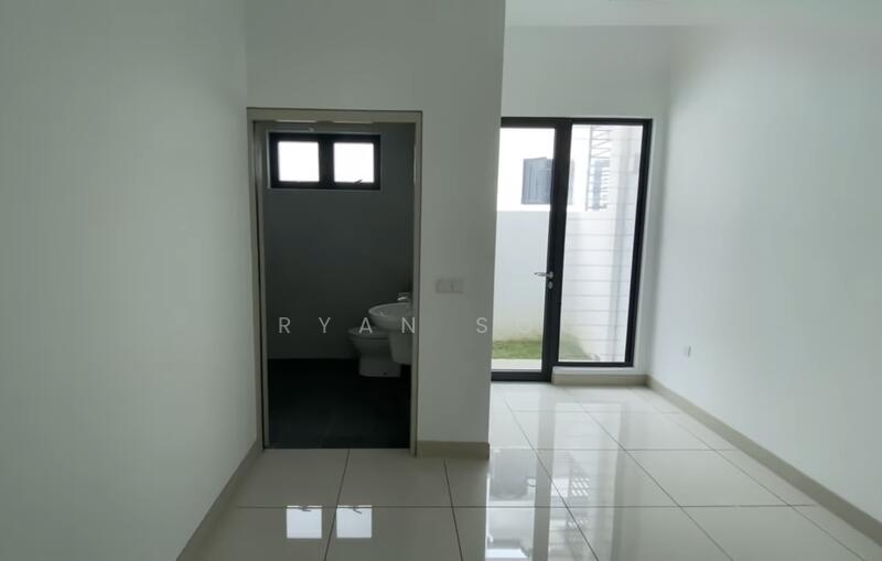2-storey Terraced House for Sale in Denai Alam (Shah Alam) - Ryan Soo - Interior - PropertyGuru.com.my