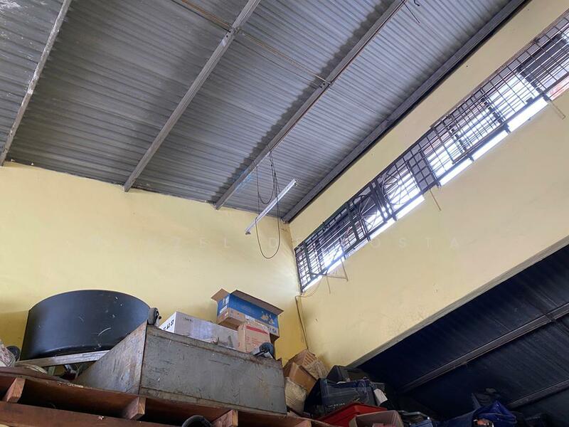 Terrace Factory for Sale in Taman Perindustrian Puchong (Puchong) - Danzel De Costa - Interior - PropertyGuru.com.my