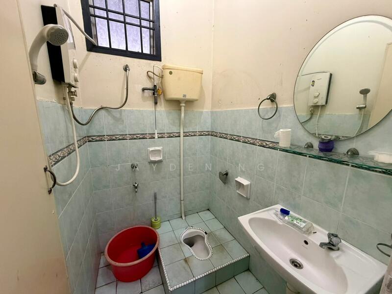 2-storey Terraced House for Sale in Taman Setia Indah (Tebrau) - Jayden Ng - Bathroom - PropertyGuru.com.my
