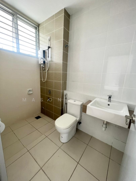 2-storey Terraced House for Sale in Kota Bayuemas (Klang) - Mason Chiah - Bathroom - PropertyGuru.com.my
