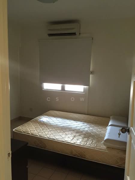 Condominium for Rent at Perdana Exclusive - CS OW - Bedroom - PropertyGuru.com.my