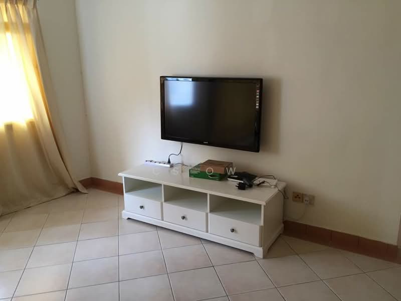Condominium for Rent at Perdana Exclusive - CS OW - Living Room - PropertyGuru.com.my