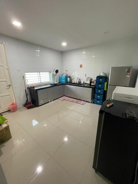 Semi-Detached House for Sale in Mentakab (Pahang) - Amy Lew - Kitchen - PropertyGuru.com.my