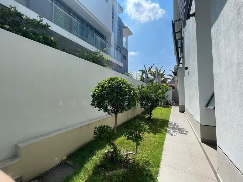 Zero-Lot Bungalow for Sale in Subang Jaya (Selangor) - Roger Phang - Exterior - PropertyGuru.com.my