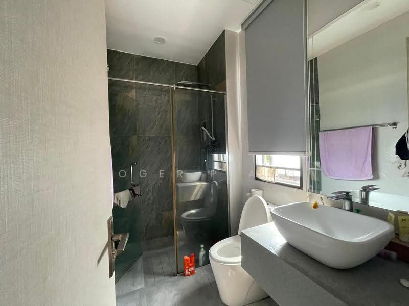 Zero-Lot Bungalow for Sale in Subang Jaya (Selangor) - Roger Phang - PropertyGuru.com.my