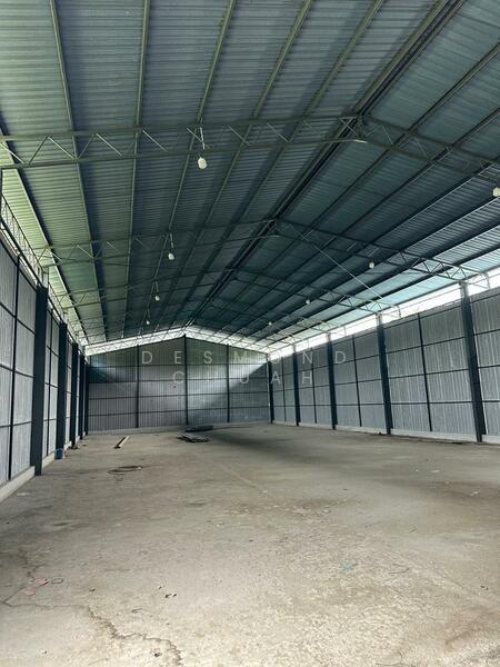Warehouse for Rent in Sungai Bakap (Penang) - Desmond Chuah - Interior - PropertyGuru.com.my