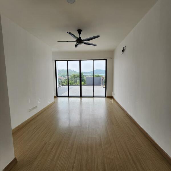 Townhouse for Rent in Shah Alam (Selangor) - Khairil Izzuan Khairuddin - Balcony - PropertyGuru.com.my