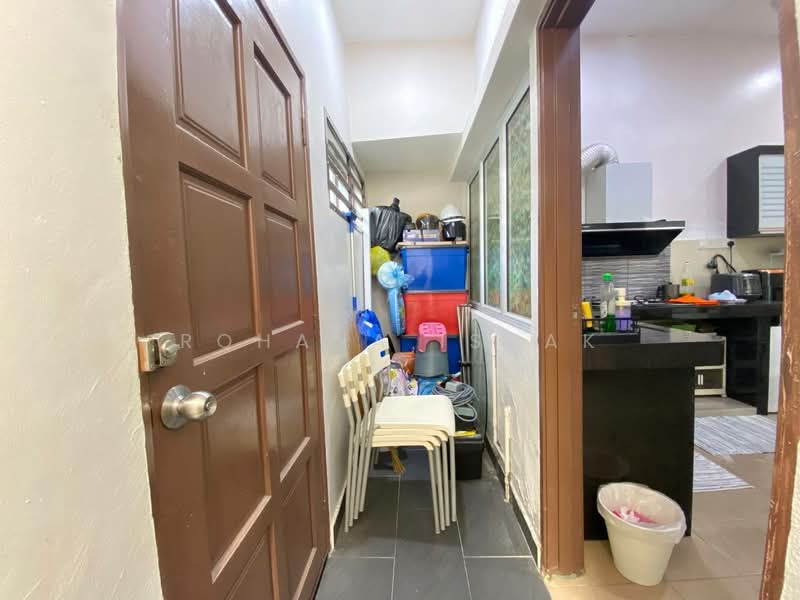 Single Storey Taman Desa Baiduri Meru - Facing Open - Renovated untuk Untuk Dijual - RM 370,000, Mac 2026 - Kitchen - PropertyGuru.com.my