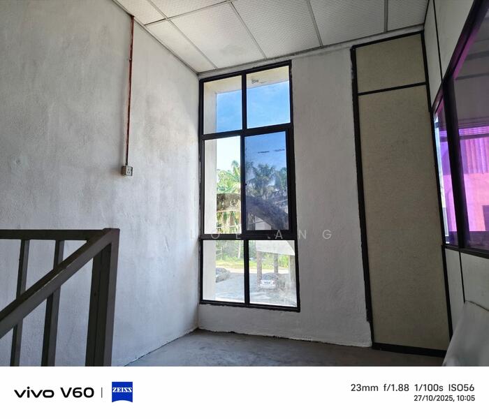 Shop / Office for Rent in Taman Perindustrian Nibong Tebal (Nibong Tebal) - Chloe Ang - Interior - PropertyGuru.com.my