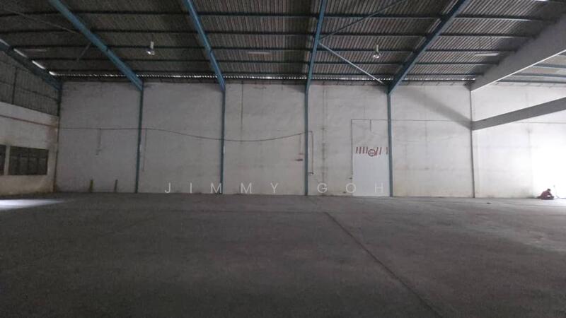 Warehouse for Rent in Hulu Langat (Selangor) - Jimmy Goh - Interior - PropertyGuru.com.my
