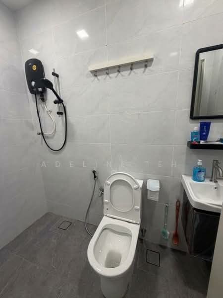 2-storey Terraced House for Sale in Sri Petaling (Kuala Lumpur) - Adeline Teh - Bathroom - PropertyGuru.com.my