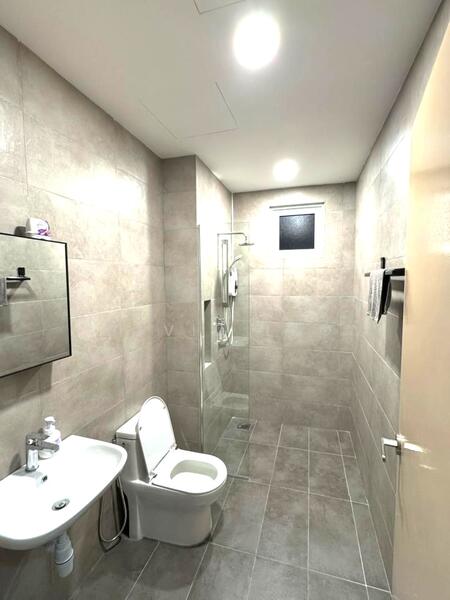 Kondominium untuk Disewa di d'Brightton - David Lao - Bathroom - PropertyGuru.com.my