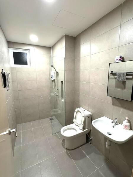 Kondominium untuk Disewa di d'Brightton - David Lao - Bathroom - PropertyGuru.com.my