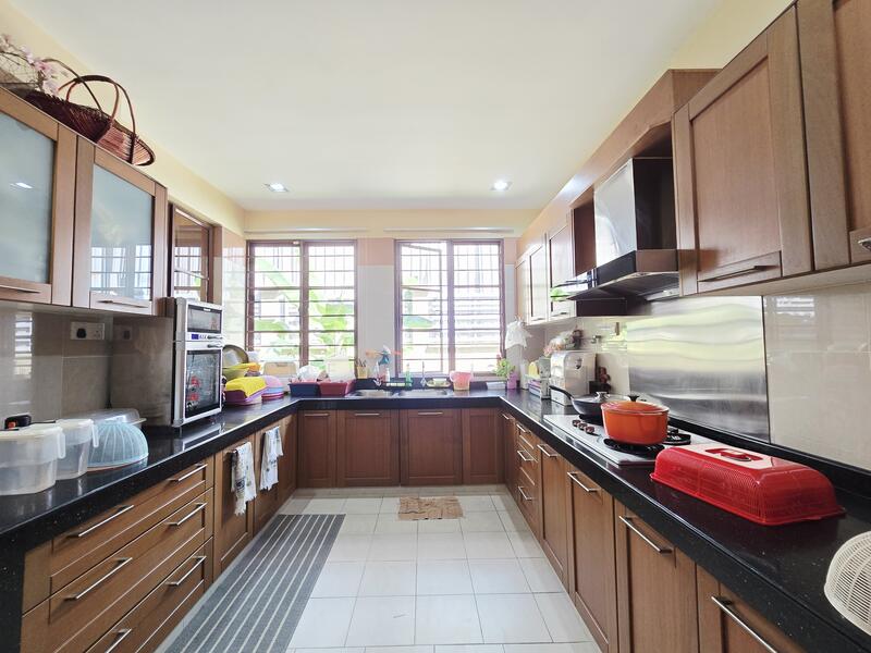 Bungalow House untuk Dijual di Laman Ara (Petaling Jaya) - Reni Lim - Kitchen - PropertyGuru.com.my